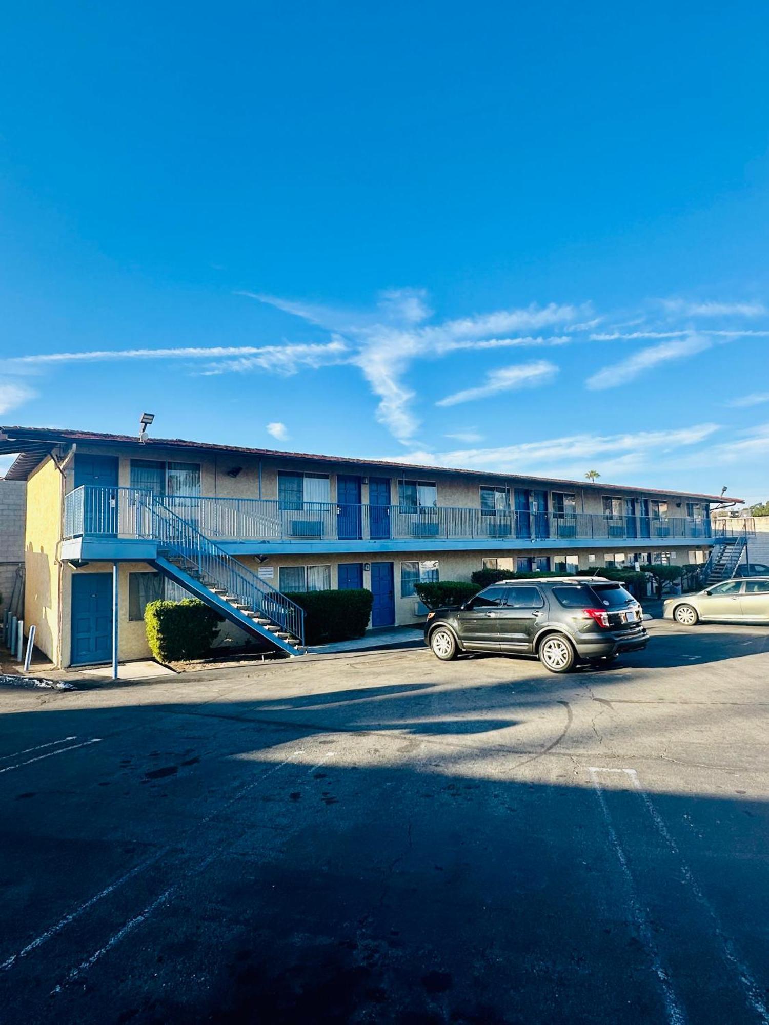 Franciscan Inn Motel Vista Exterior foto