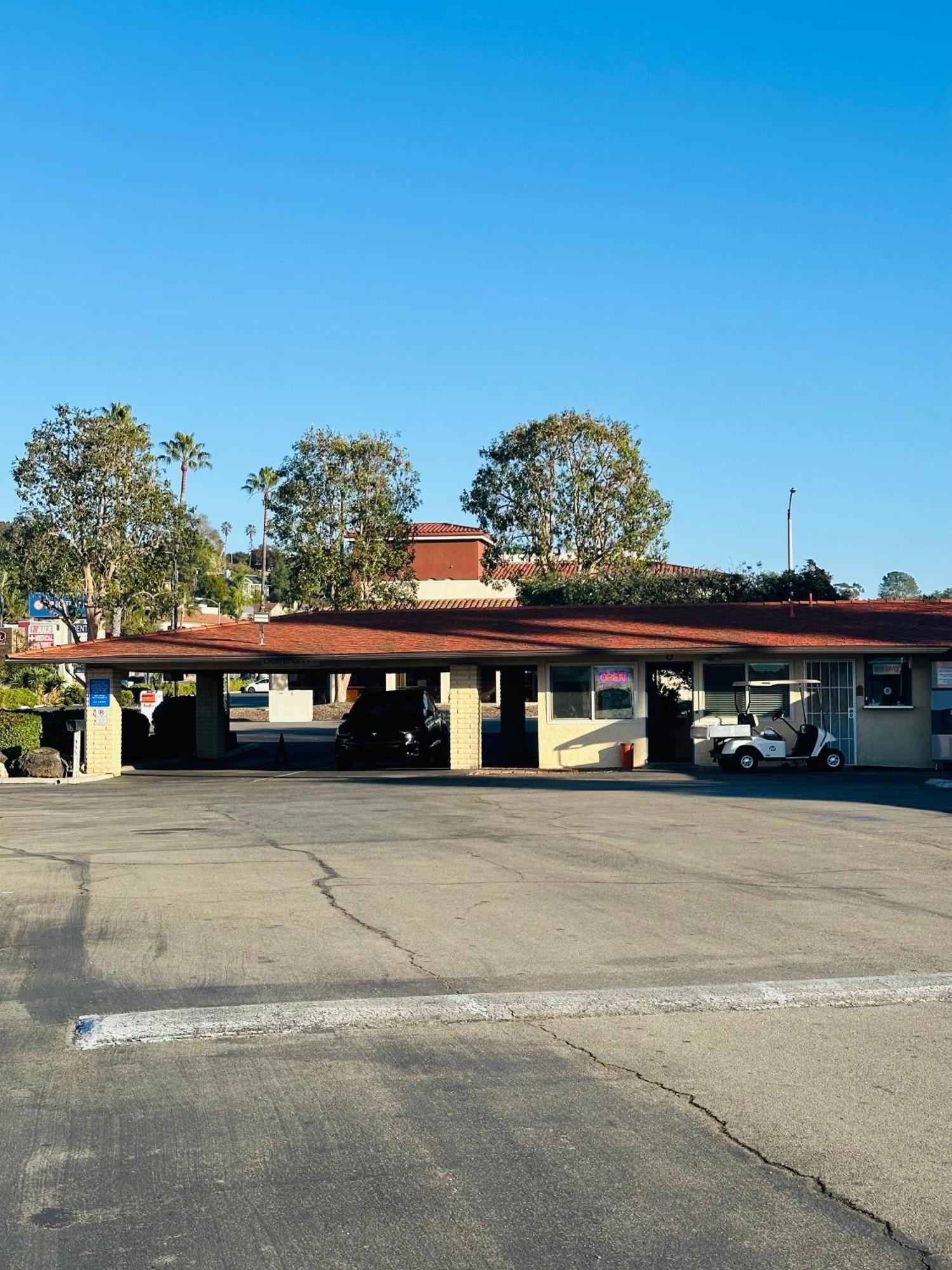 Franciscan Inn Motel Vista Exterior foto